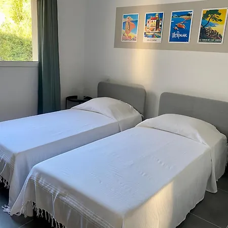 Апартаменты T3 Pour 6 Personnes Dans Avec Piscine *