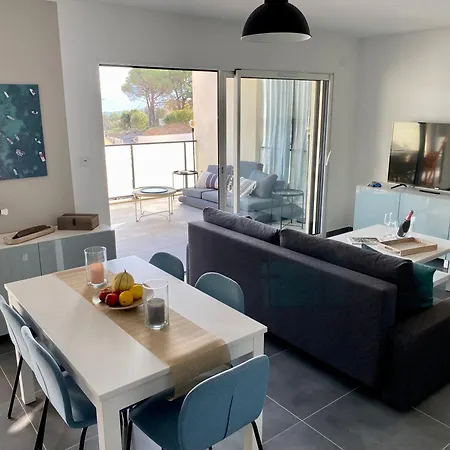 T3 Pour 6 Personnes Dans Avec Piscine Apartment *